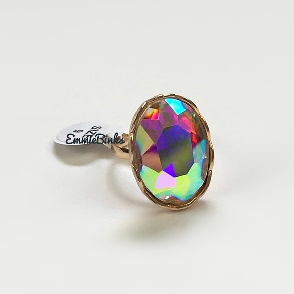 NWT Multifaceted Holographic Iridescent Crystal Cocktail Ring - Oil Slick Tones - Picture 1 of 16